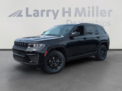 2026 Jeep Grand Cherokee Laredo Altitude