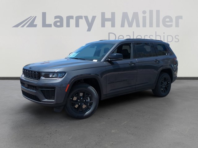 2026 Jeep Grand Cherokee L Laredo Altitude