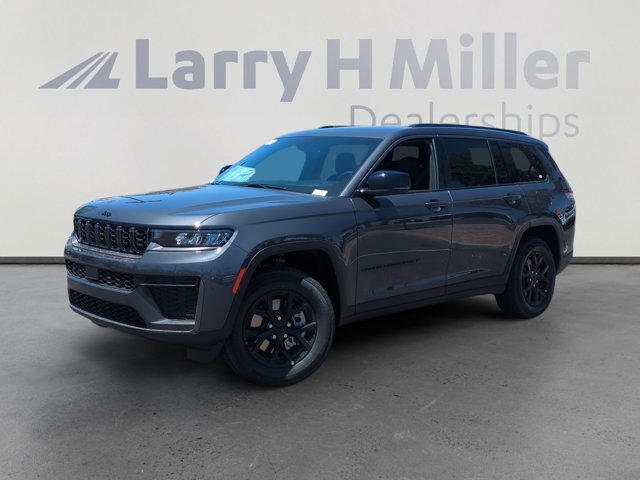 2026 Jeep Grand Cherokee L Laredo Altitude