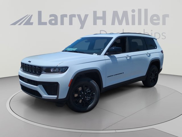 2026 Jeep Grand Cherokee L Laredo Altitude